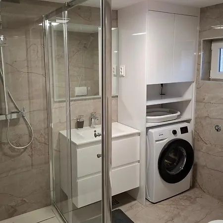 With Parking Space - 27940 Appartement *